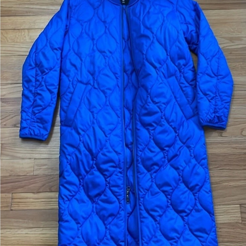 Everlane Renew Longline Quilted Puffer Coat in Lapis Blue - Picture 3 of 5